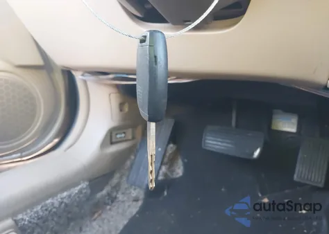 2004 Honda Accord 2.4 Lx from USA, damaged, VIN 1HGCM56364A177721